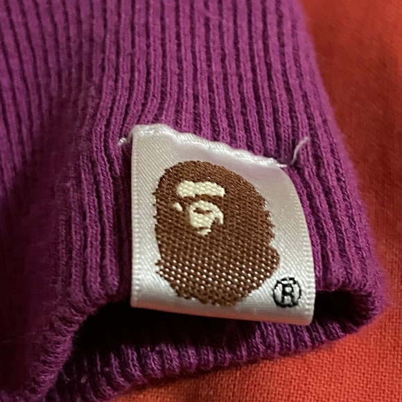 A bathing ape size XL but fits like medium. - Picture 3 of 4